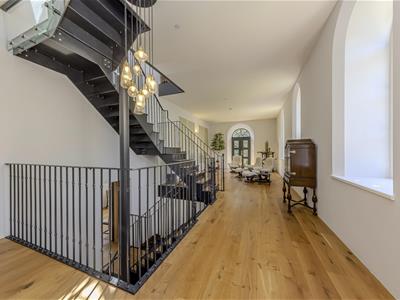 Picture 8